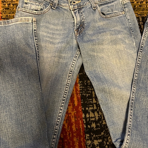 Levi’s 524 too super low size 5 long jeans like new. - Picture 7 of 8